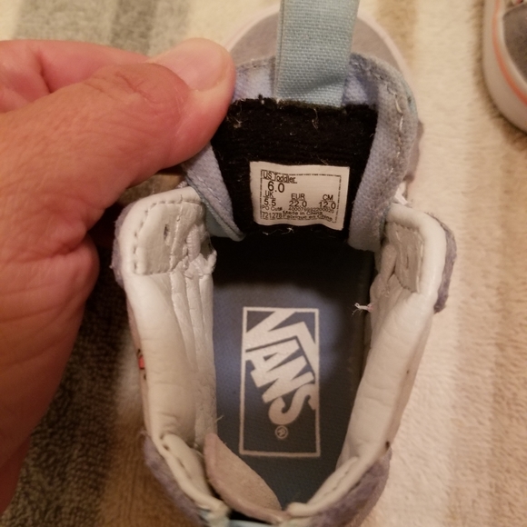 Toddler Girl's "I Love Unicorns" Vans Shoes - Picture 5 of 6